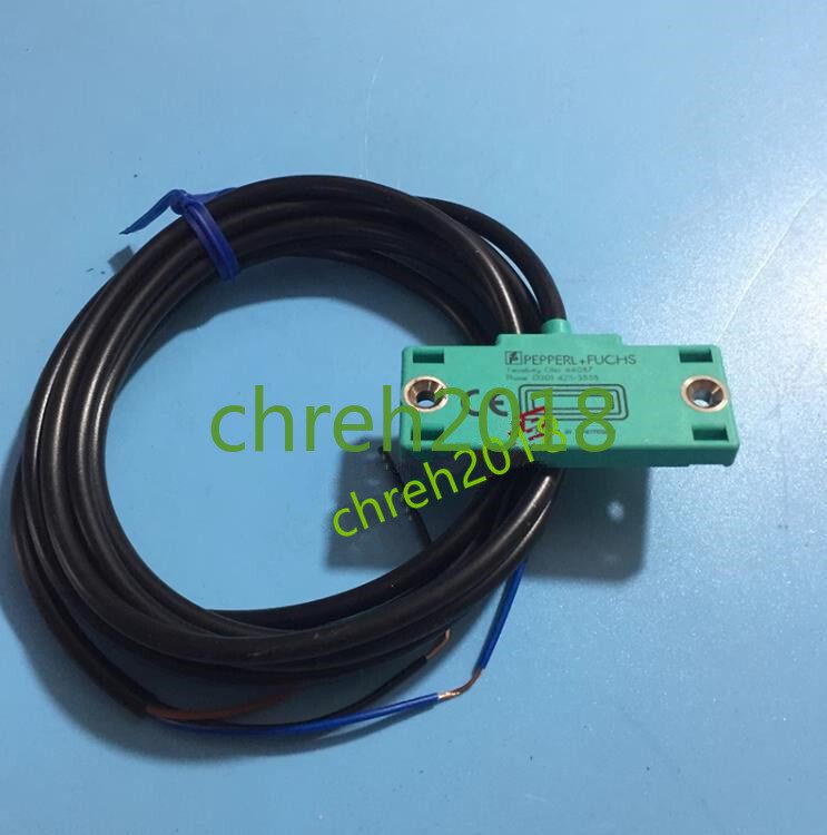 Датчик приближения Pepperl+Fuchs CBN5-F46-E1