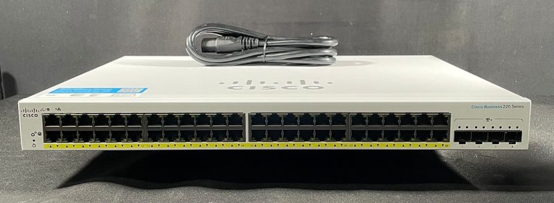 Коммутатор Cisco CBS220-48P-4X