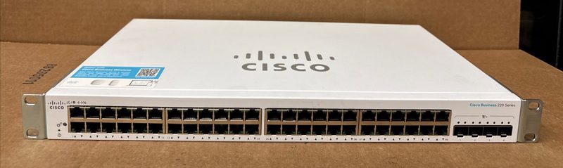 Коммутатор Cisco CBS220-48T-4X