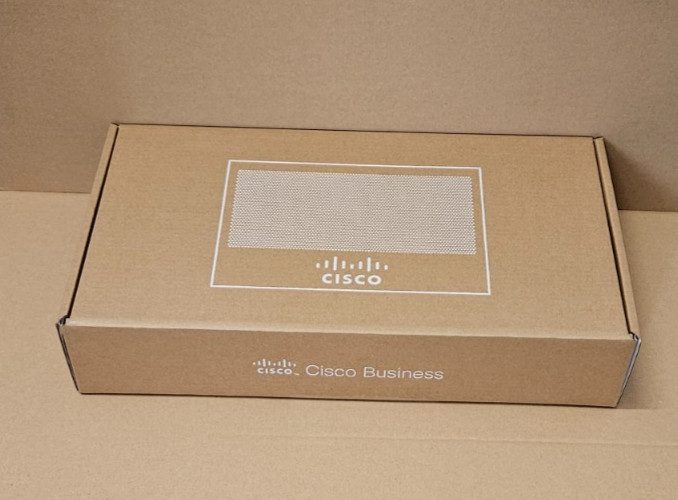 Коммутатор Cisco CBS250-8P-E-2G-EU