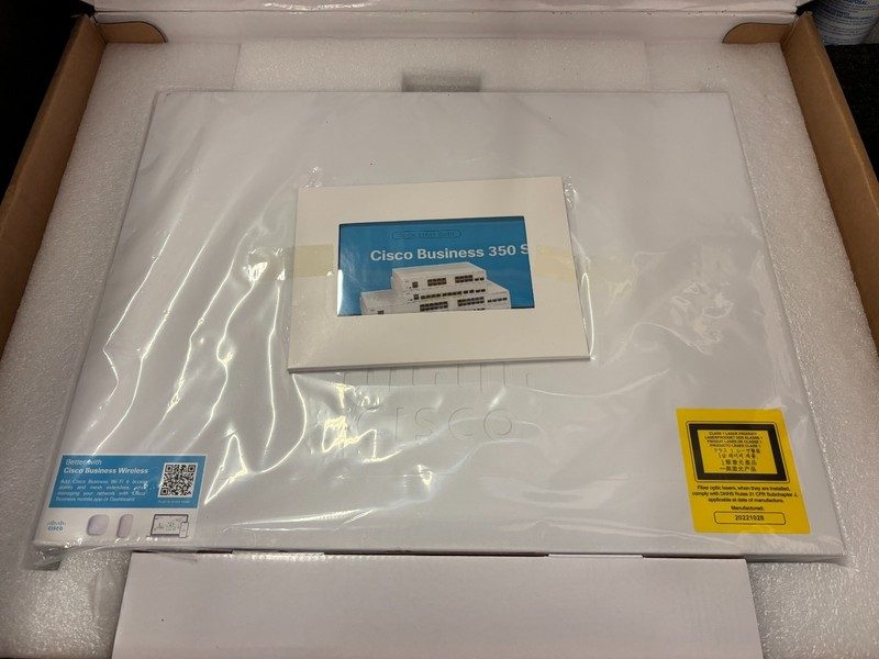 Коммутатор Cisco CBS350-24FP-4G-NA