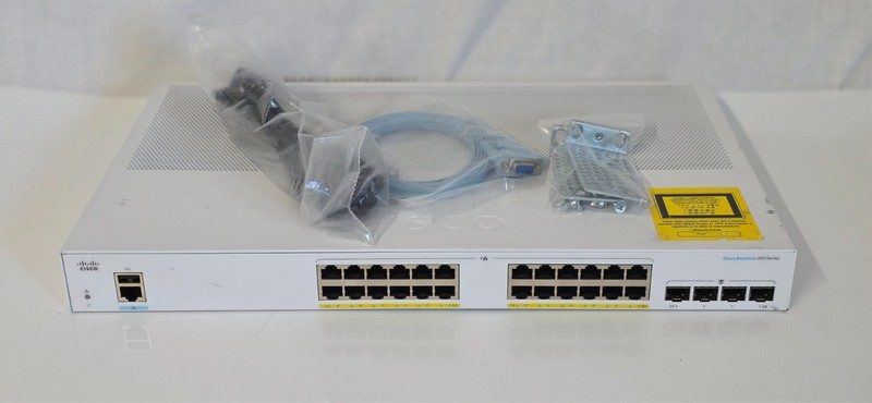 Коммутатор Cisco CBS350-24P-4G