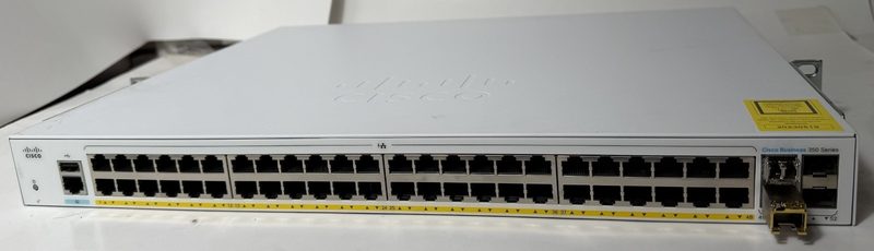 Коммутатор Cisco CBS350-48P-4G-NA