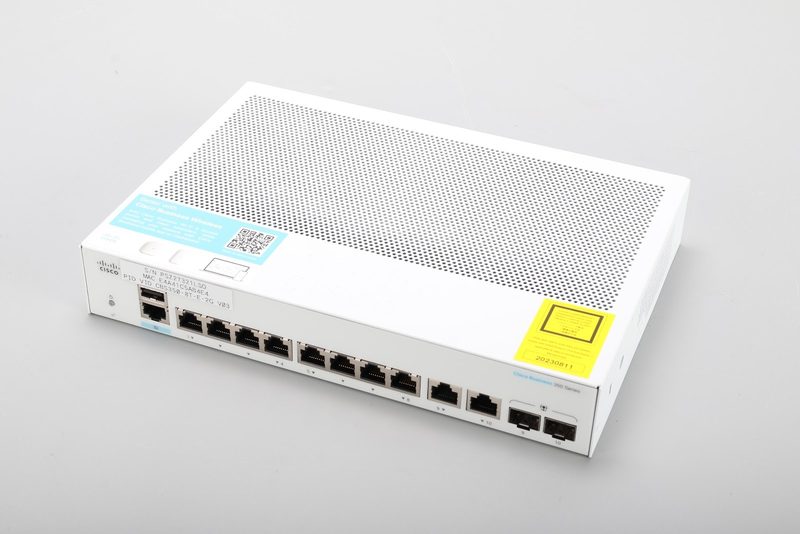 Коммутатор Cisco CBS350-8T-E-2G
