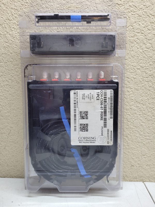 Оптическая кассета Corning CCH-CS06-6T-P00RE