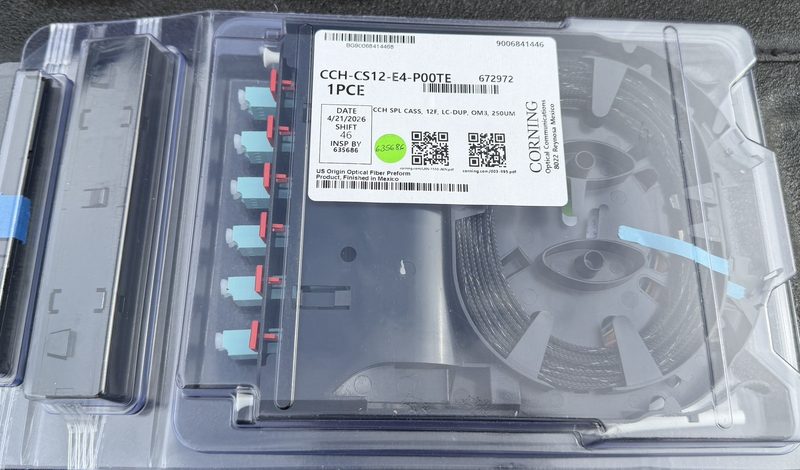 Оптическая кассета Corning CCH-CS12-E4-P0OTE