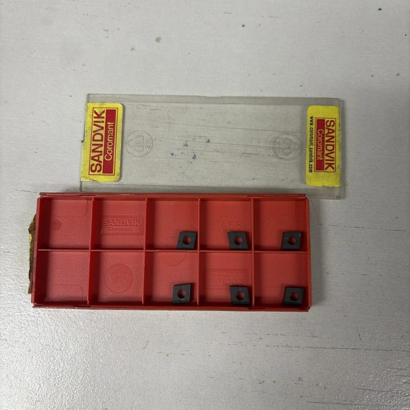 Режущий инструмент Sandvik CCMT060204-UM/CCMT2