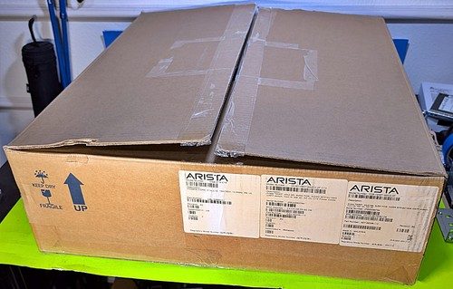 Коммутатор Arista CCS-720XP-48ZC2-2F