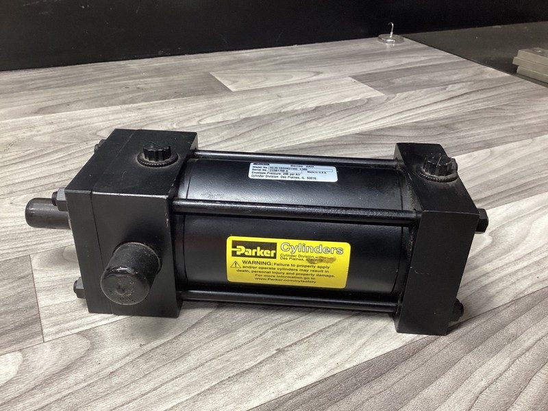 Пневмоцилиндр Parker CD2ANU14AC