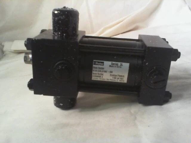 Пневмоцилиндр Parker CD3LLR19AC