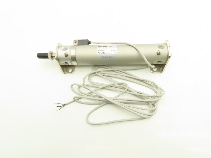 Пневмоцилиндр SMC CDG1BA32-125
