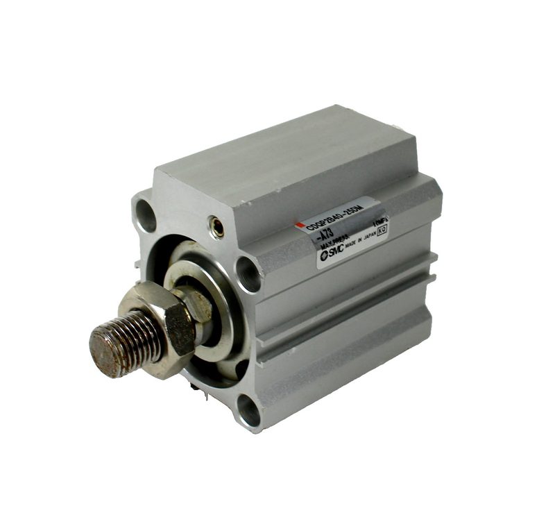 Пневмоцилиндр SMC CDQP2B40-25DM-A73