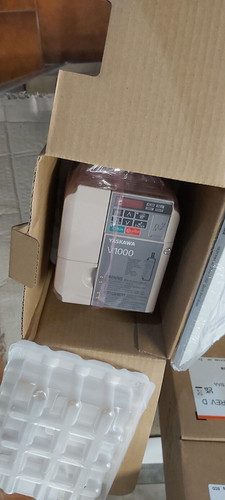 Привод Omron CIMR-VC4A0011FAA