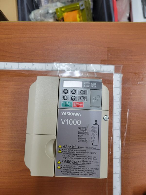 Частотный преобразователь Yaskawa CIMR-VCBA0006JAB