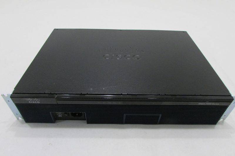 Маршрутизатор CISCO2911/K9-POE