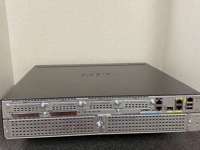 Маршрутизатор CISCO2921-SEC/K9