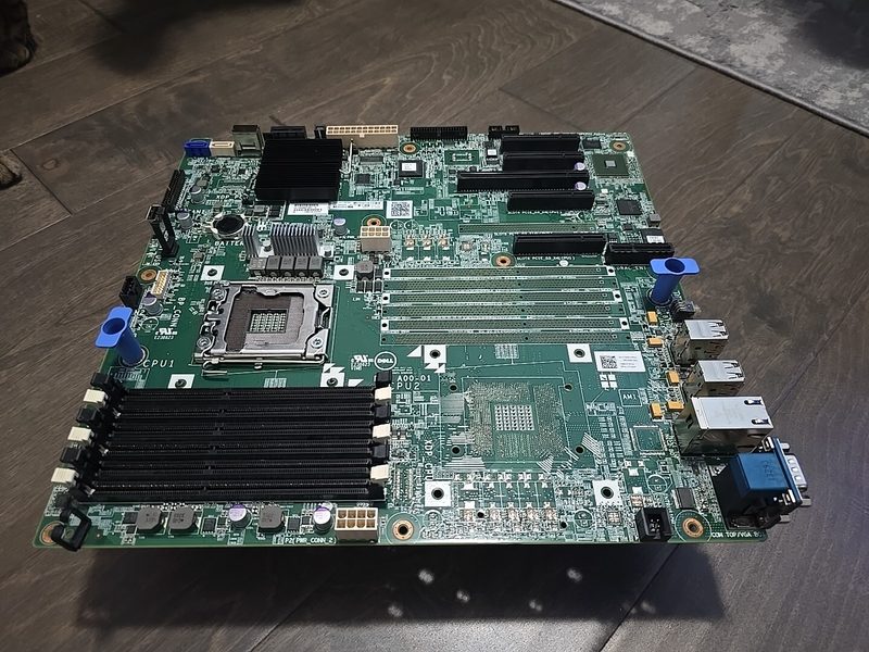 Сервер Dell CN-07C9XP