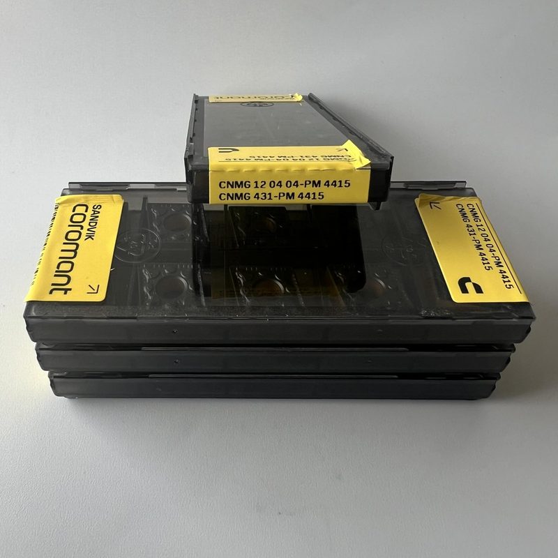 Режущий инструмент Sandvik CNMG120404-PM