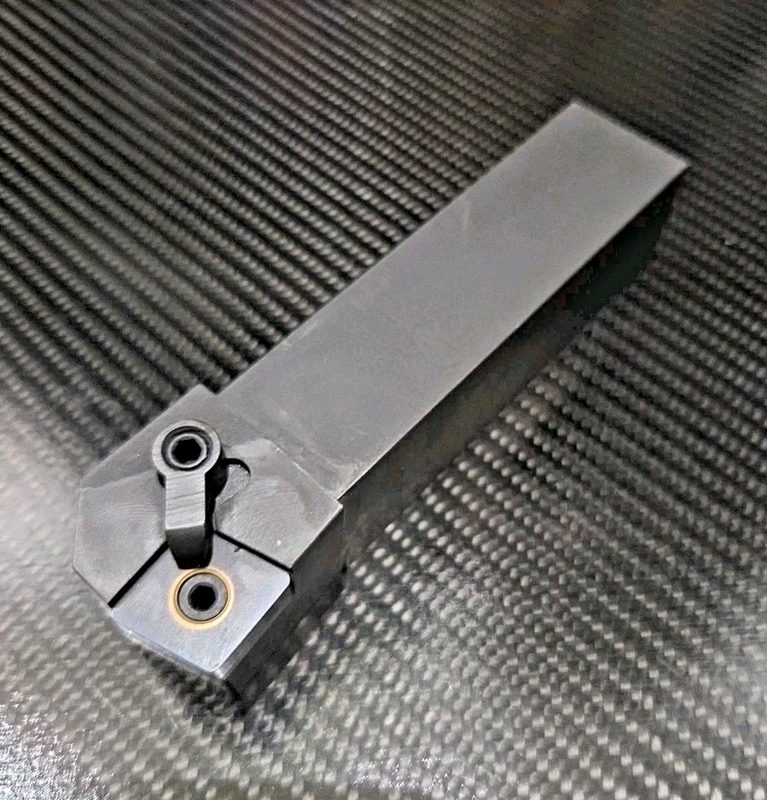 Режущий инструмент Kennametal CNMG64