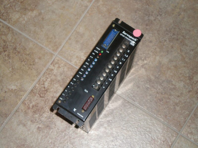 Сервопривод Yaskawa CPCR-FR05RB7-R8S