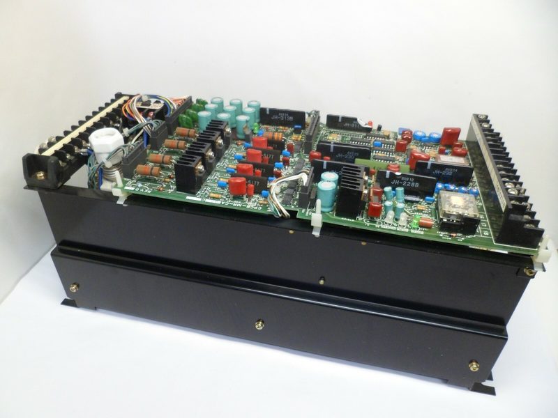 Сервопривод Yaskawa CPCR-MR08C