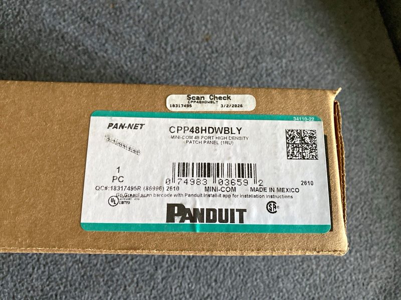 Патч-панель Panduit CPP48HDWBLY