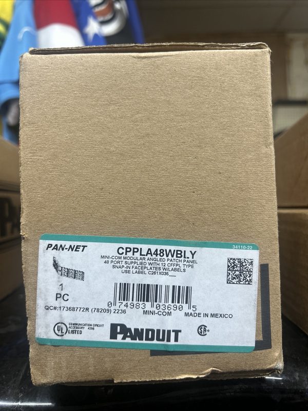 Патч-панель Panduit CPPLA48WBLY