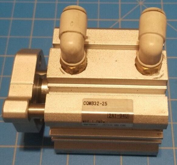 Пневмоцилиндр SMC CQMB32-25
