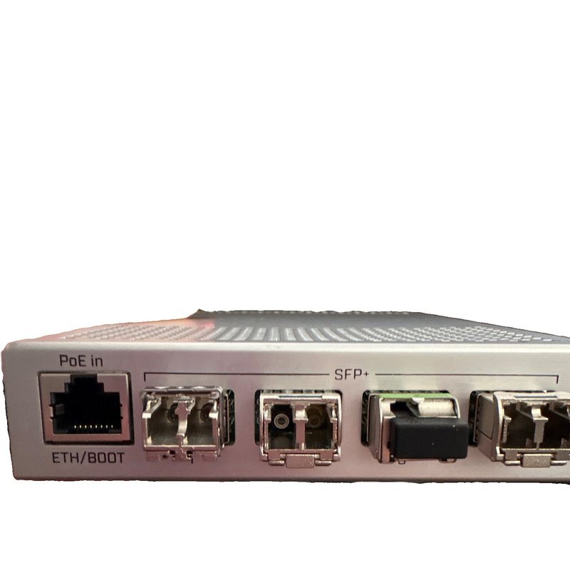 Коммутатор MikroTik CRS305-1G-4S+IN