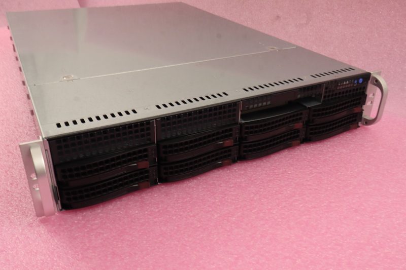 Сервер Supermicro CSE-825TQC-R740LPB