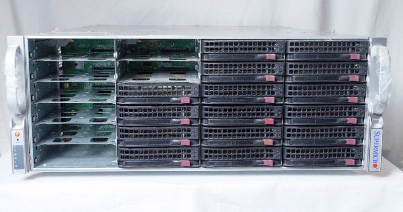 Сервер Supermicro CSE-846
