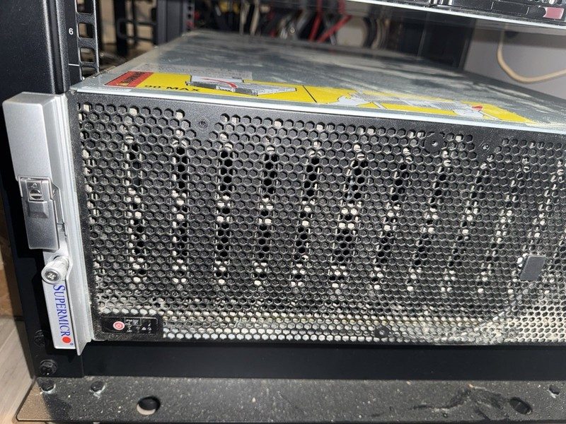 Дисковая полка Supermicro CSE-946SE1C-R1K66JBOD