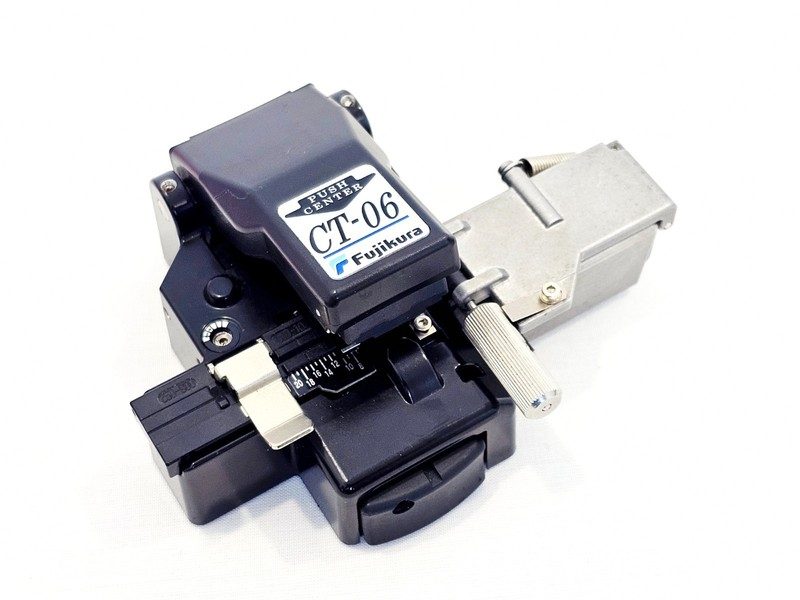 Скалыватель Fujikura CT-06