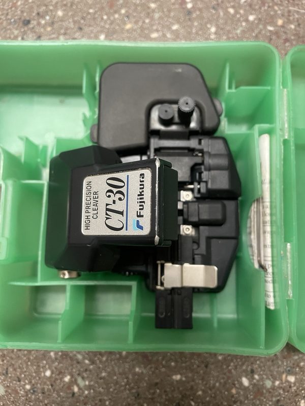 Скалыватель Fujikura CT-30