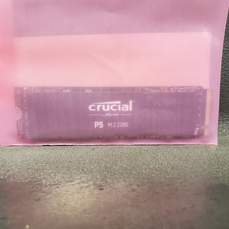 SSD-накопитель Micron CT500P5SSD8
