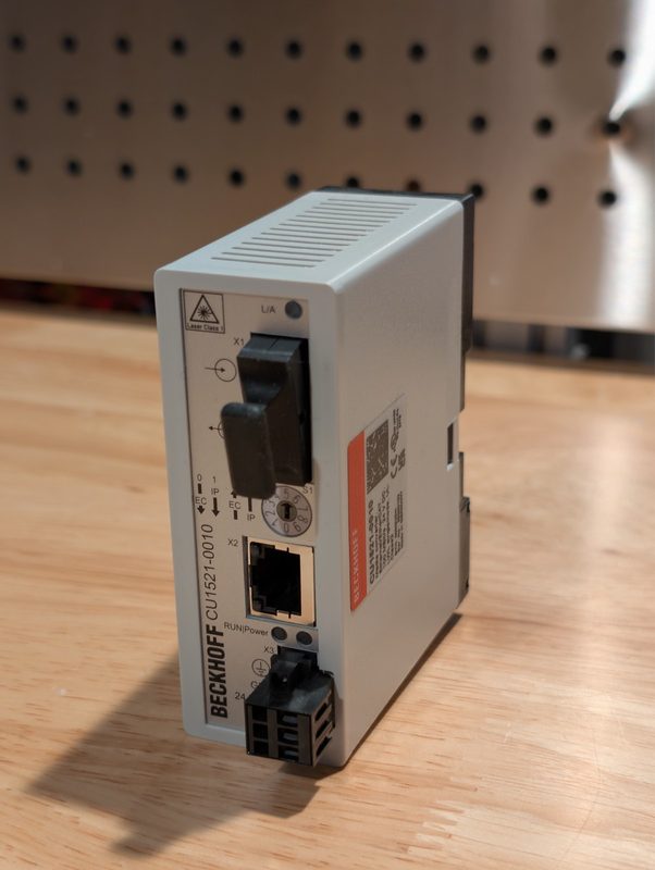 IIoT-устройство Beckhoff CU1521-0010