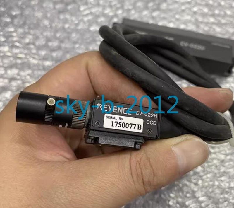 Камера машинного зрения Keyence CV-022U/CV-022H