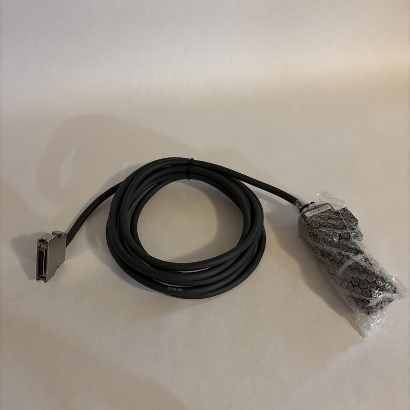 Камера машинного зрения Keyence CV-030