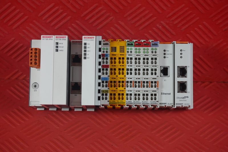 IIoT-устройство Beckhoff CX1100-0900