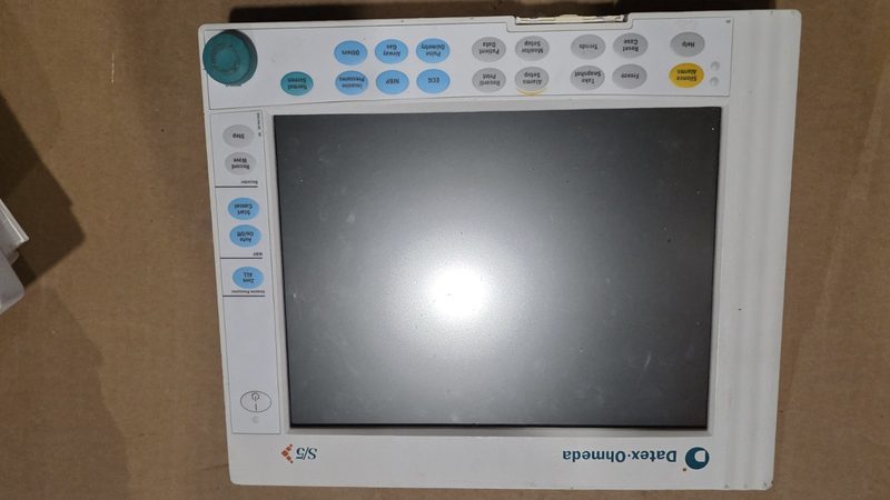 Монитор пациента D-LCC10..01