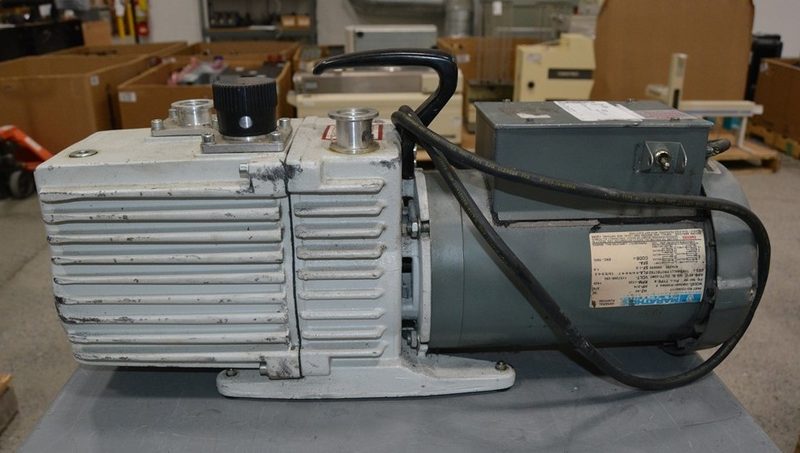 Насос Leybold D16A