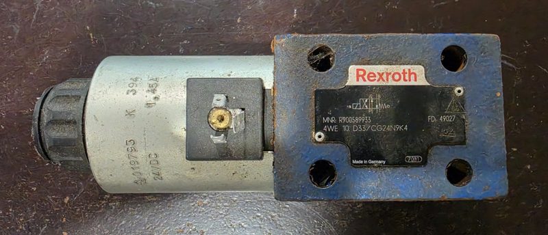 Пневмораспределитель Bosch Rexroth D33/CG24N9K4