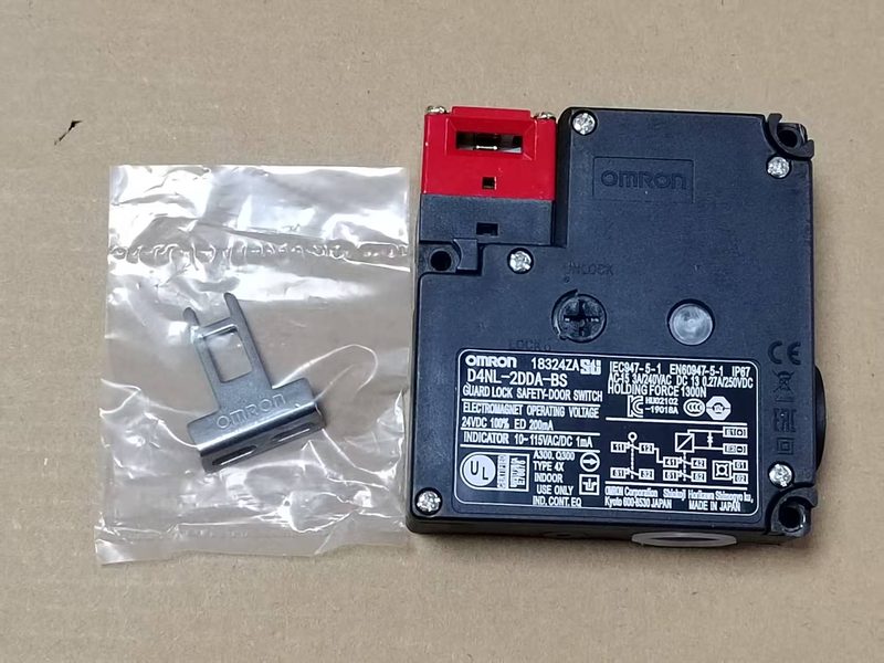 Коммутатор Omron D4NL-2DDA-BS