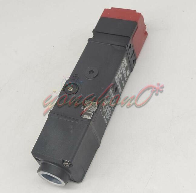 Коммутатор Omron D4SL-N2DFA-N