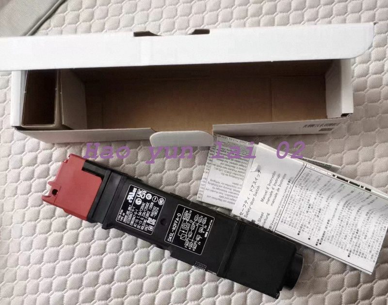 Коммутатор Omron D4SL-N2FFA-D