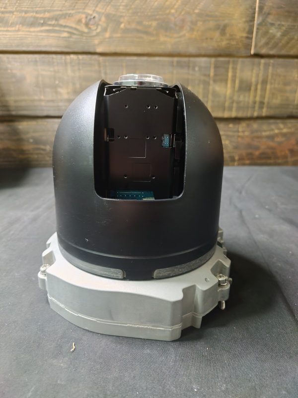 Камера Pelco D6230