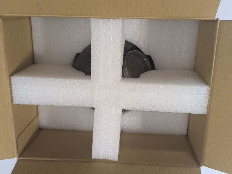 Камера Pelco D7818L