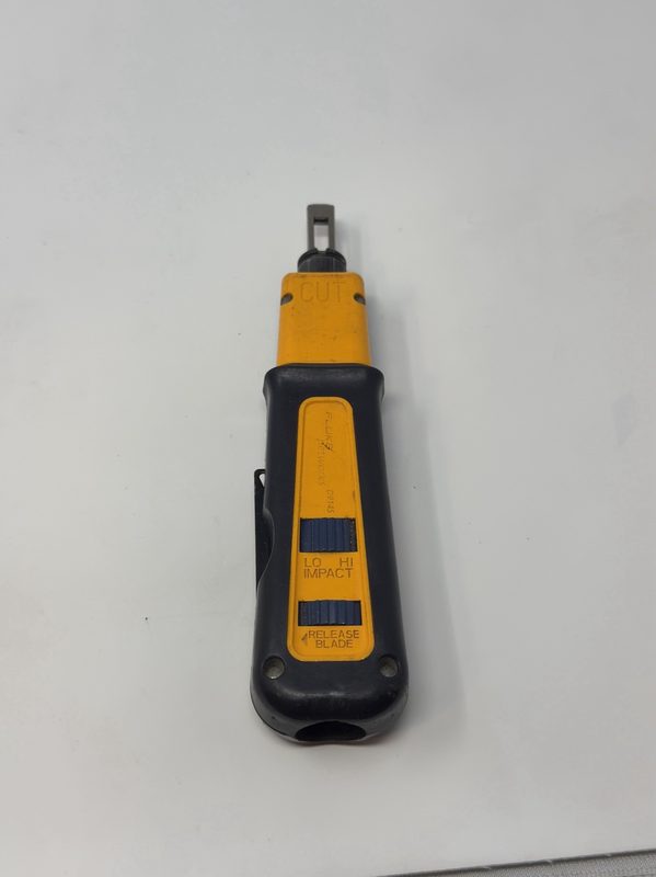 Тестер Fluke D914S