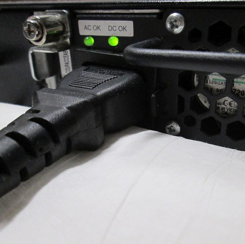Блок питания Juniper DCJ3202-01P
