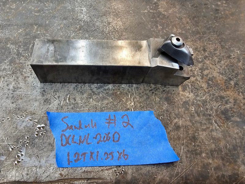 Режущий инструмент Sandvik DCLNL-206D